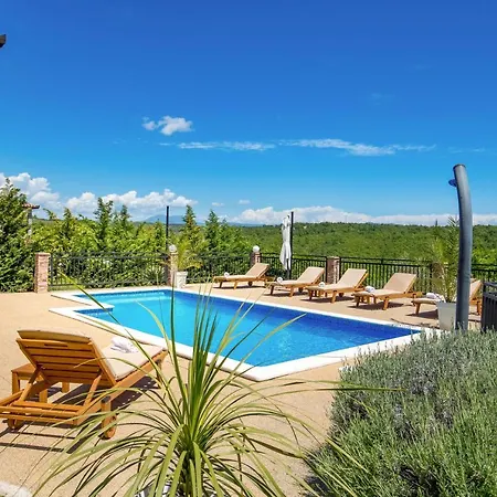 Maumarin - Holiday Retreat With Panoramic View Villa *