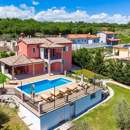 Maumarin - Holiday Retreat With Panoramic View Labin