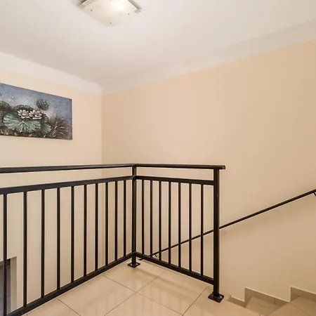 Maumarin - Holiday Retreat With Panoramic View Villa *