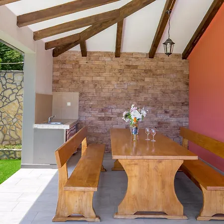 Maumarin - Holiday Retreat With Panoramic View * Labin