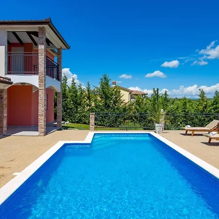 Maumarin - Holiday Retreat With Panoramic View
